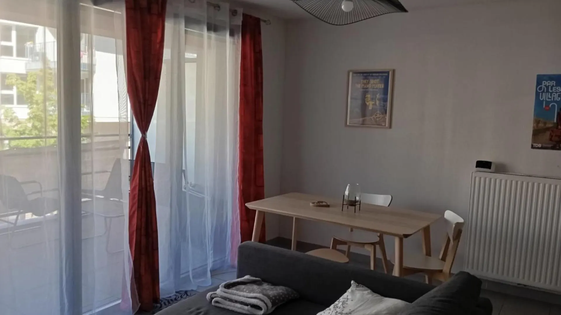 Bright Apartment For 3 With Balcony Briancon