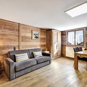 La Ferme De Belline Ou & Guest house
